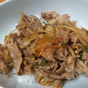 簡単1品。えのきと豚肉の甘っ辛すき煮風♪